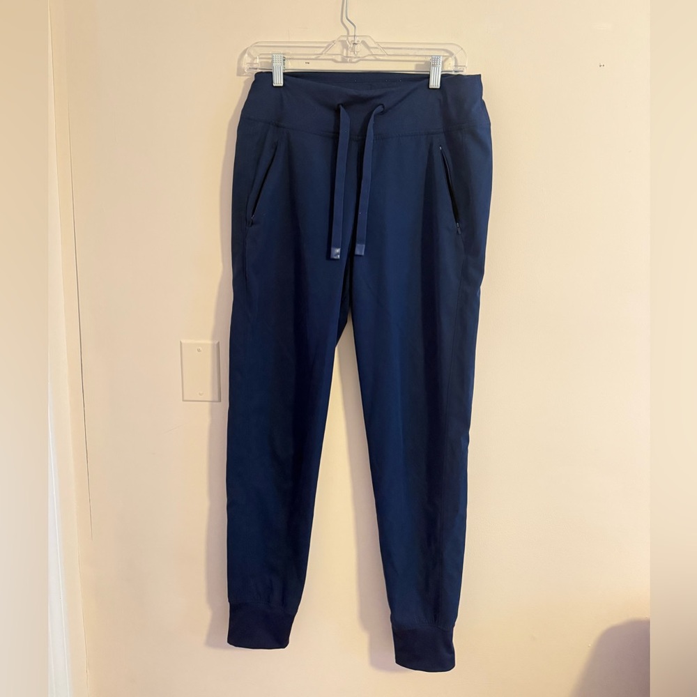 Medelita jogger scrub pants